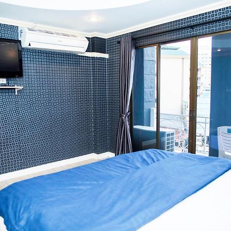 Merry Inn Suites Pattaya Ngoại thất bức ảnh