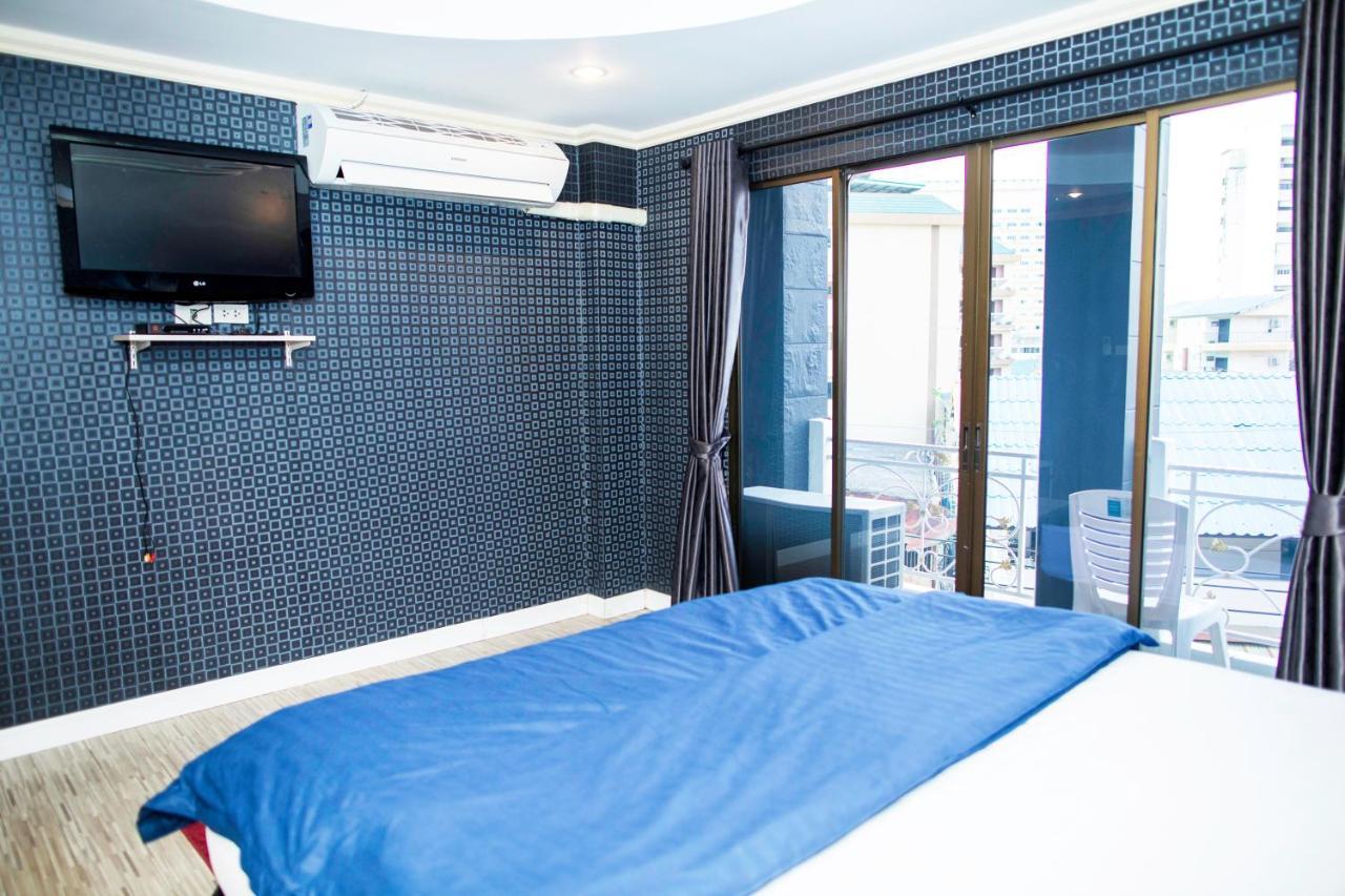 Merry Inn Suites Pattaya Ngoại thất bức ảnh