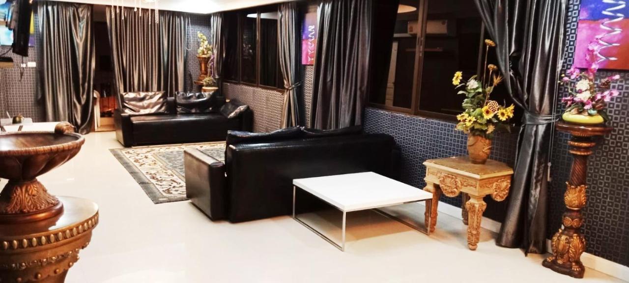 Merry Inn Suites Pattaya Ngoại thất bức ảnh